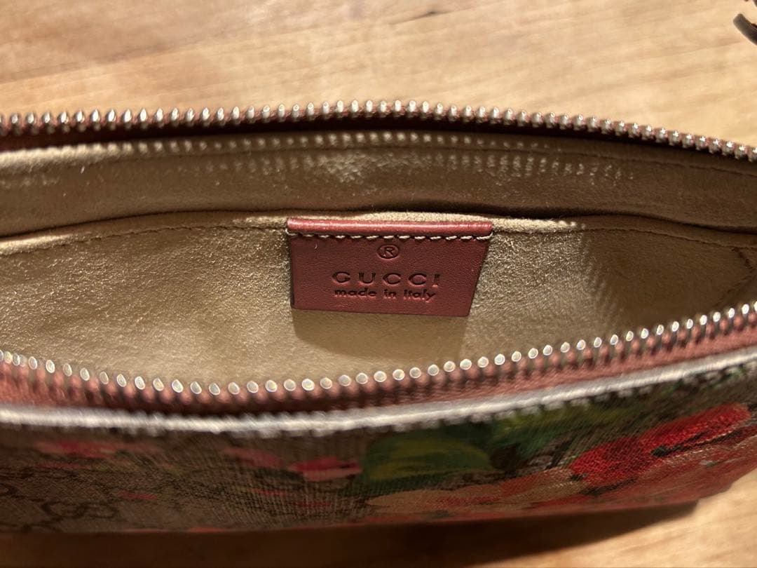 ★GUCCI★グッチ コスメポーチ ブルームス 花柄