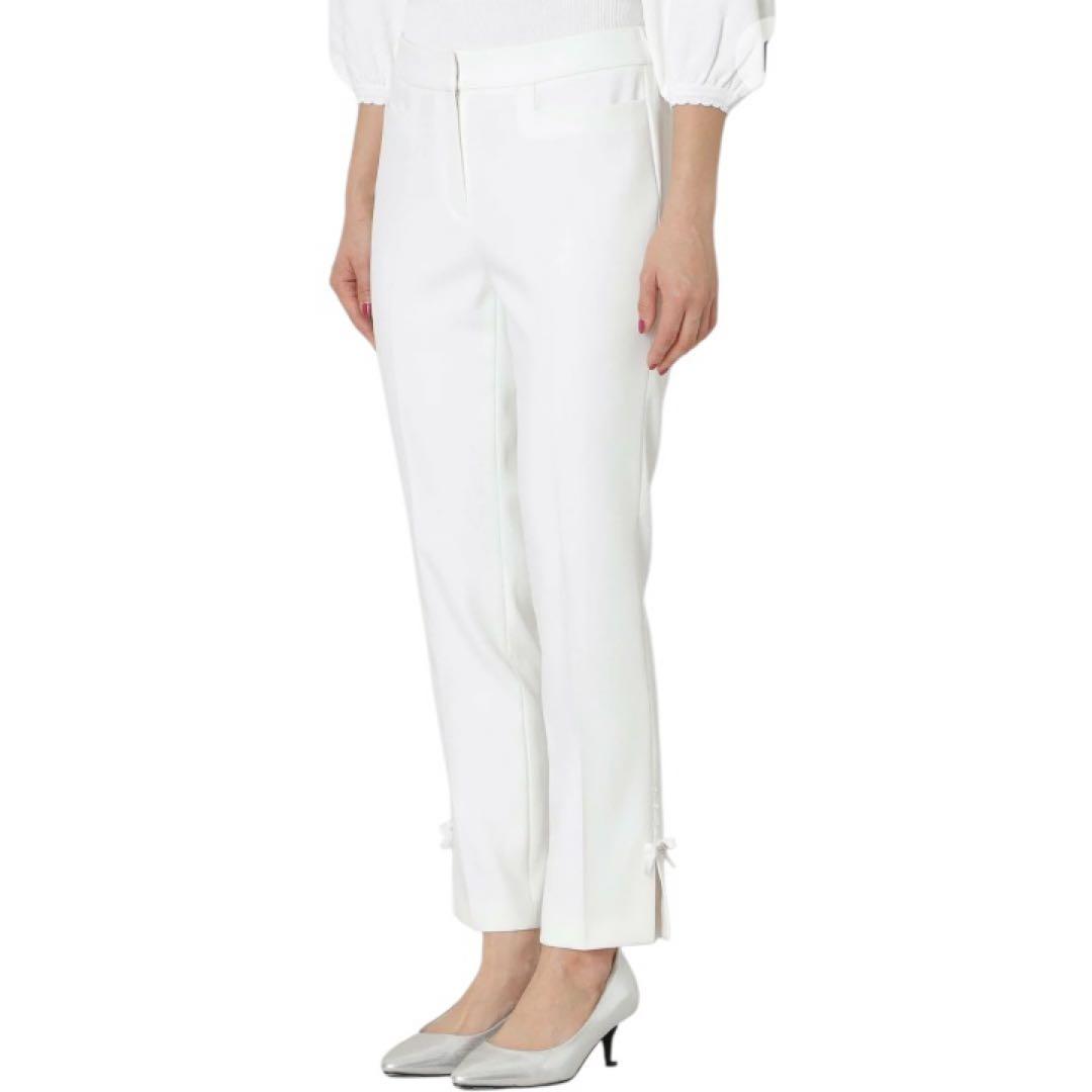 【チャコ様】新品トゥービーシック　ボディシェルパンツフラワーラインストーン　44