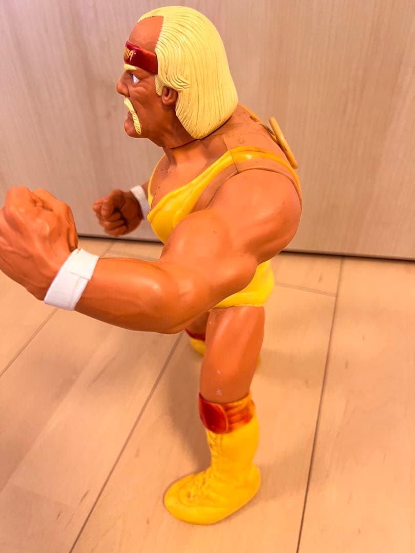 ハルクホーガン トーキングフィギュア WWF WWE プロレス　ハズブロ
