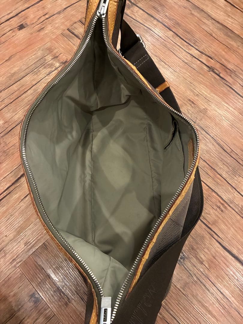 LOUIS VUITTON ショルダーバッグ ダミエジェアンエクスプロラトゥール