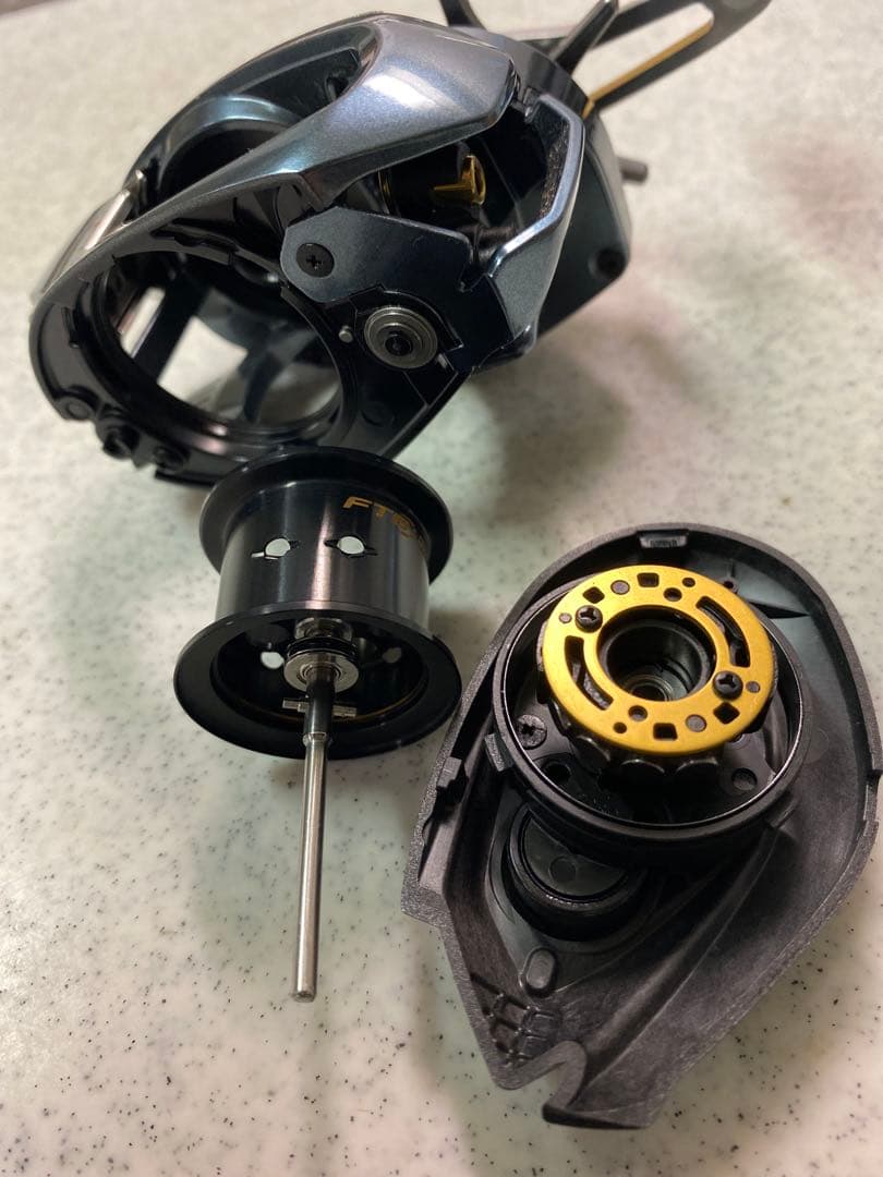 シマノ 22 アルデバラン bfs XG 左ハンドル 未使用品