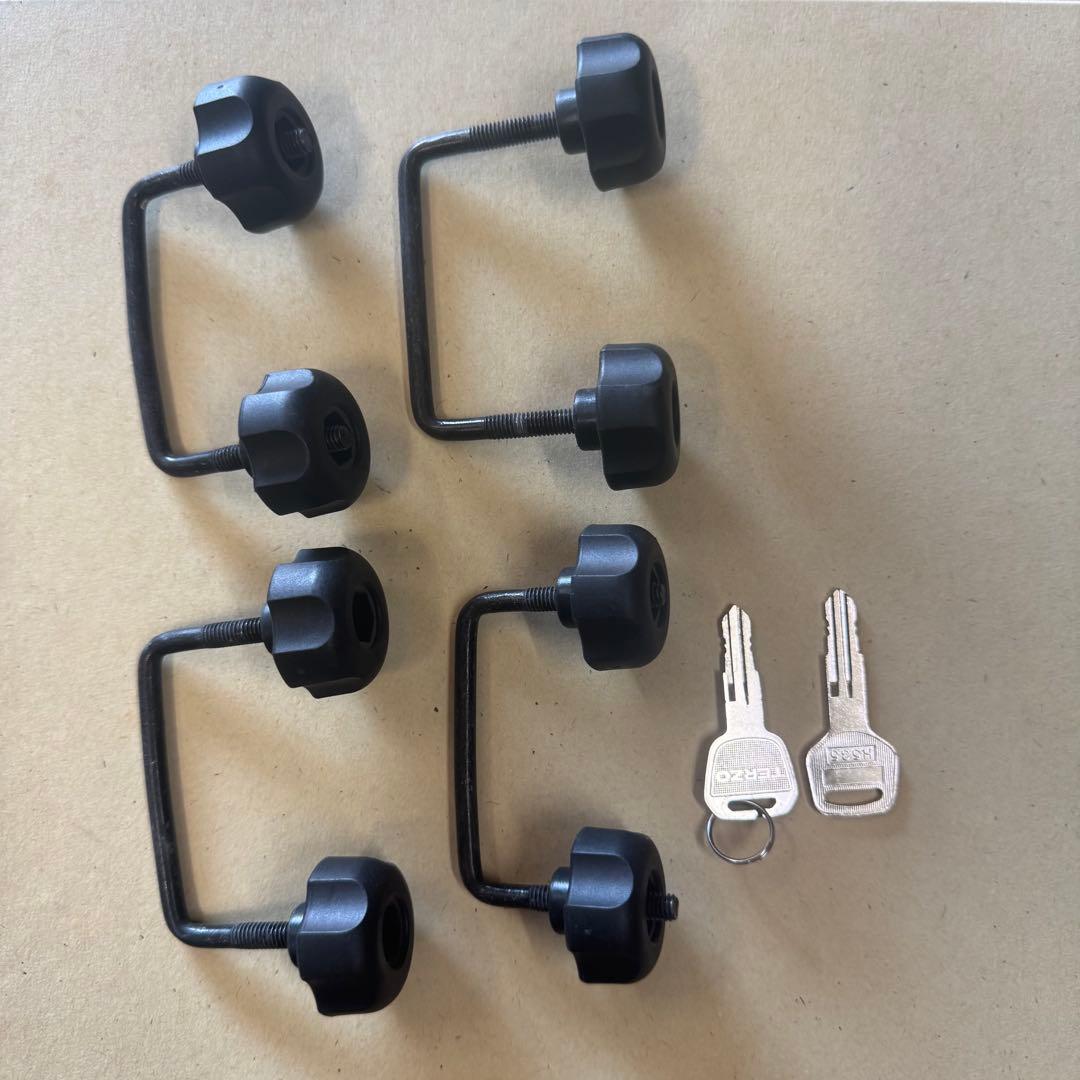 TERZO　ルーフボックス　中古品　引き取り限定