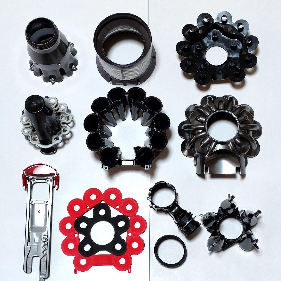 ダイソン V8SV10掃除機＋マキタ18vアダプターセット 分解清掃済み 動作品