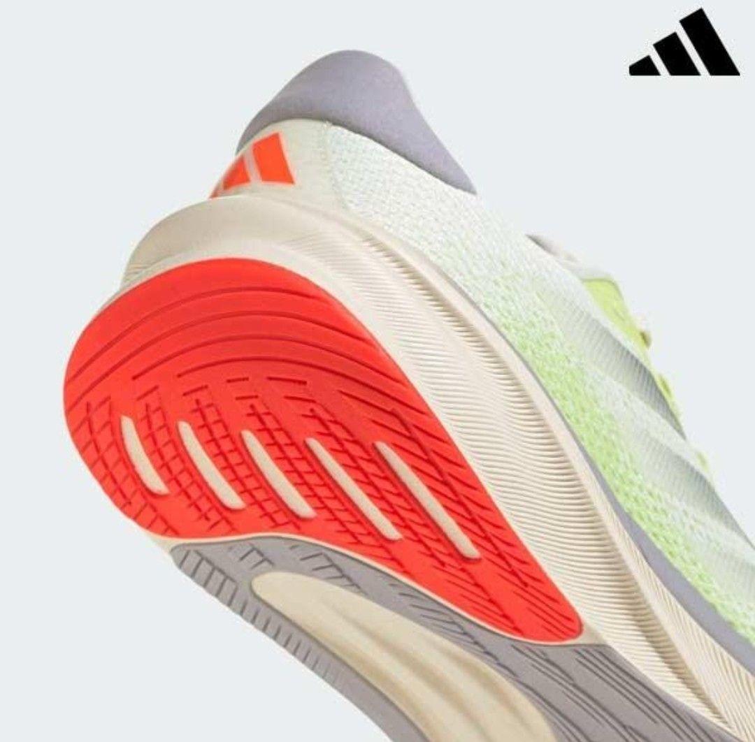 adidas スーパーストライドノヴァランニング