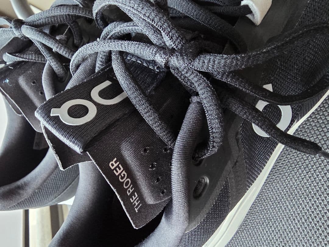 シューズ(男性用) On THE ROGER Advantage Pro Clay 28.0cm