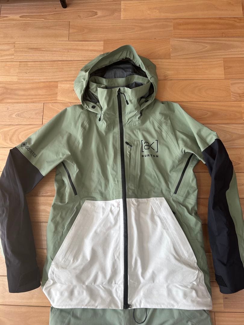 【Burton [ak] 2022-2023 スノーボードウェア】 上下セット