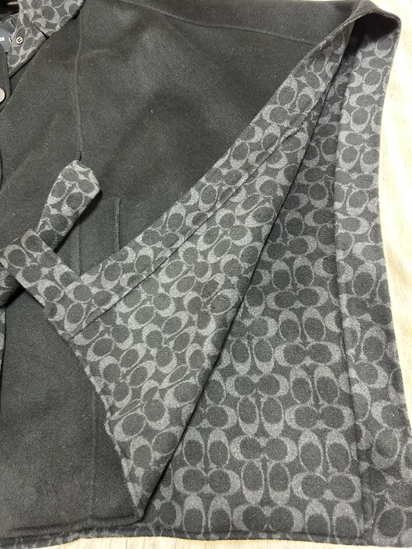 コーチ COACHケープコート ブラック 裏総柄　衣装カバー付　タグ付き　新品