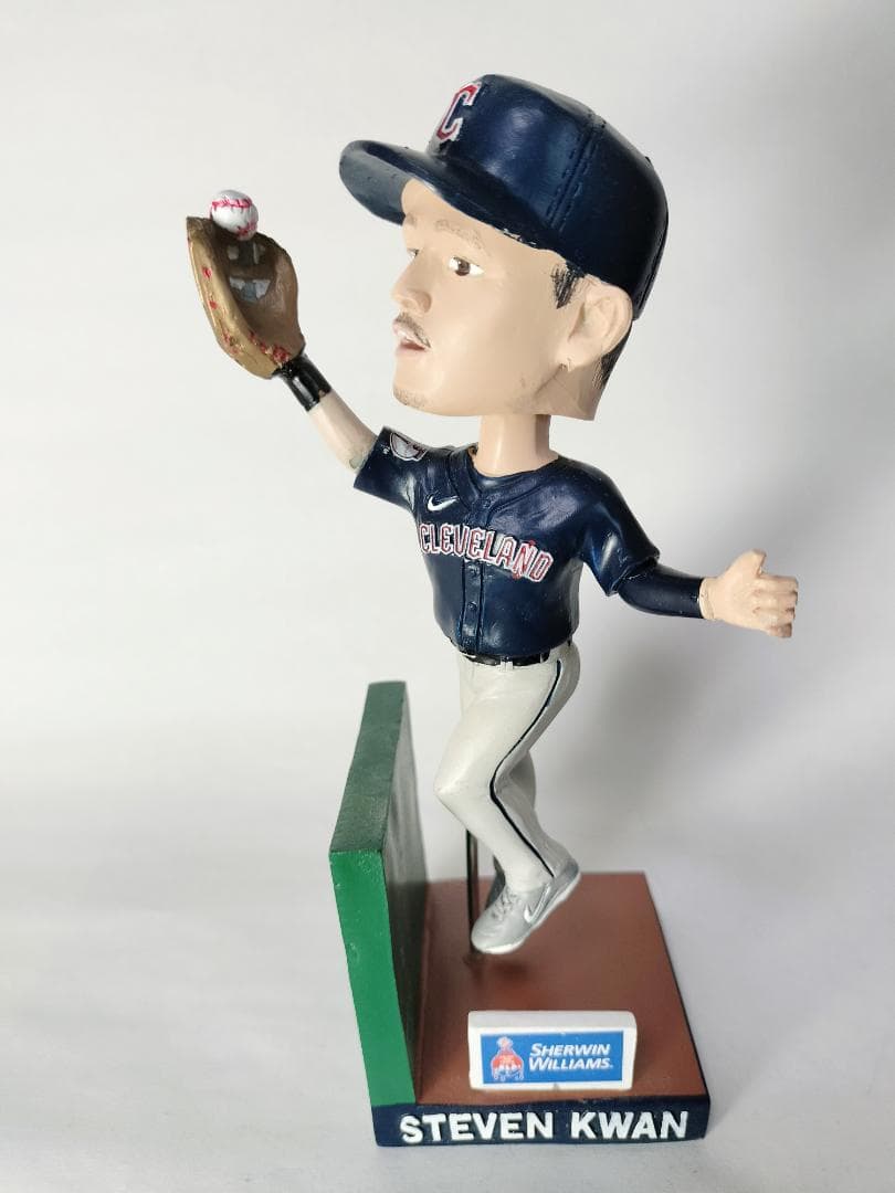 スティーブン・クワン／”ゴールドグラブ賞” ボブルヘッド人形 (2023)