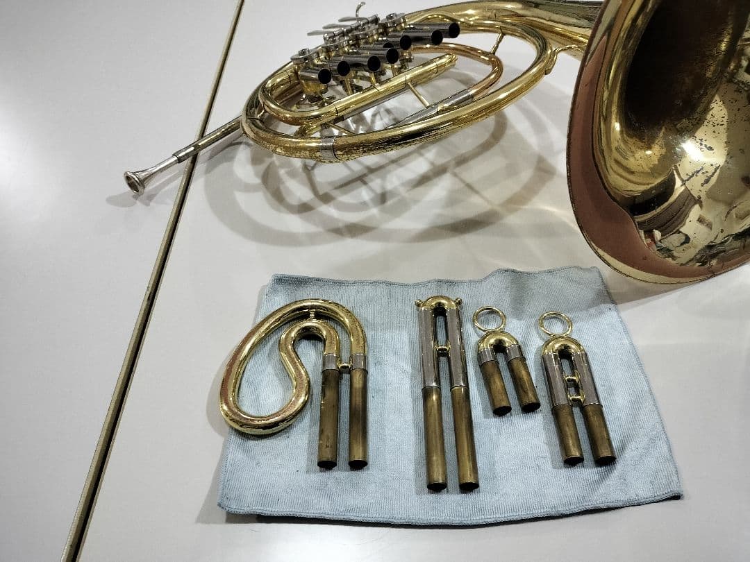 み*す様 ヤマハフレンチホルンB♭シングルYHR321、アレキサンダーのマウスピ