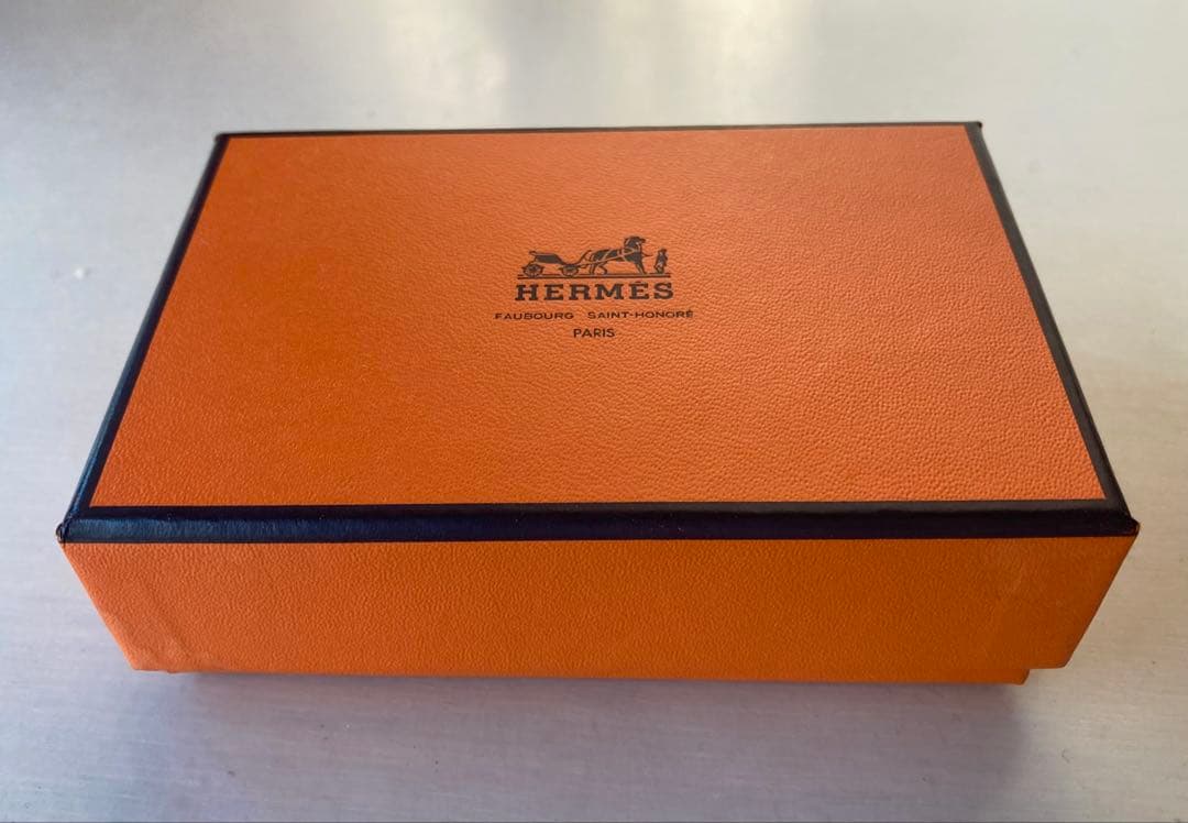 エルメス キーケース オレンジ セリエボタン THILL(ティル) HERMES