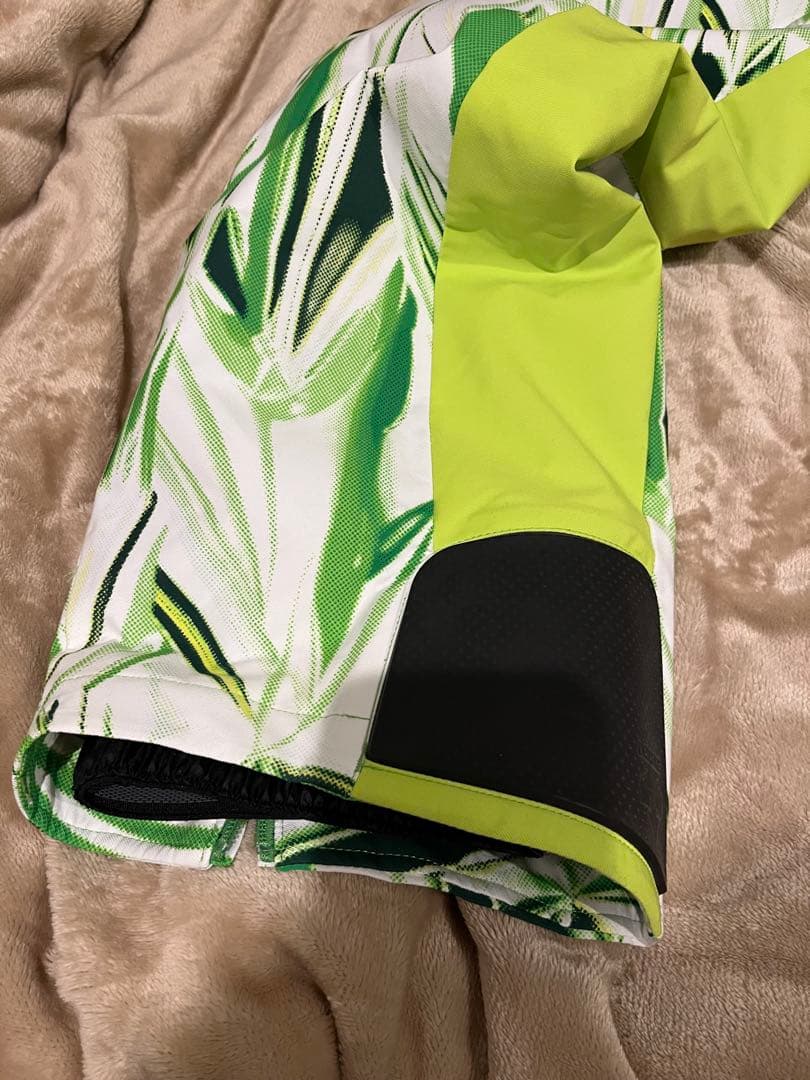 【新品未使用】デサント S.I.O スキーウェア 上下セット Mサイズ 技術選