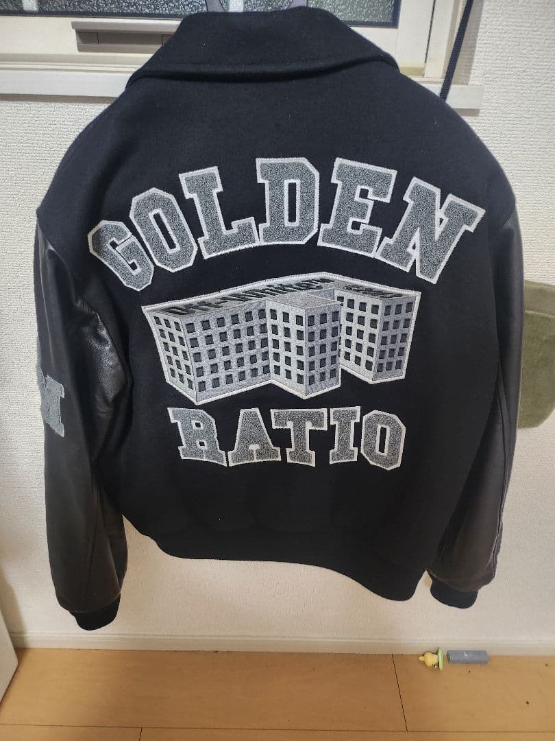 ぺ*し様 OFF-WHITE スタジャン ゴールデンレシオ