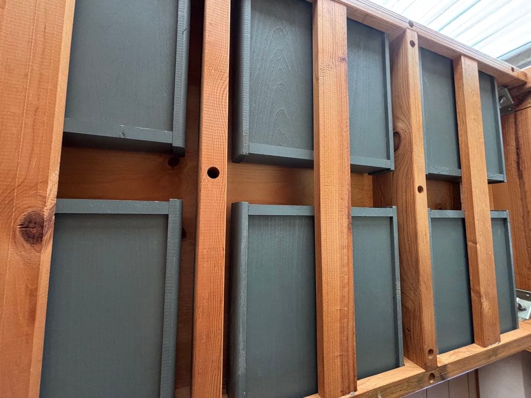 アンファン パイン材ダイニングテーブル - メルカリ