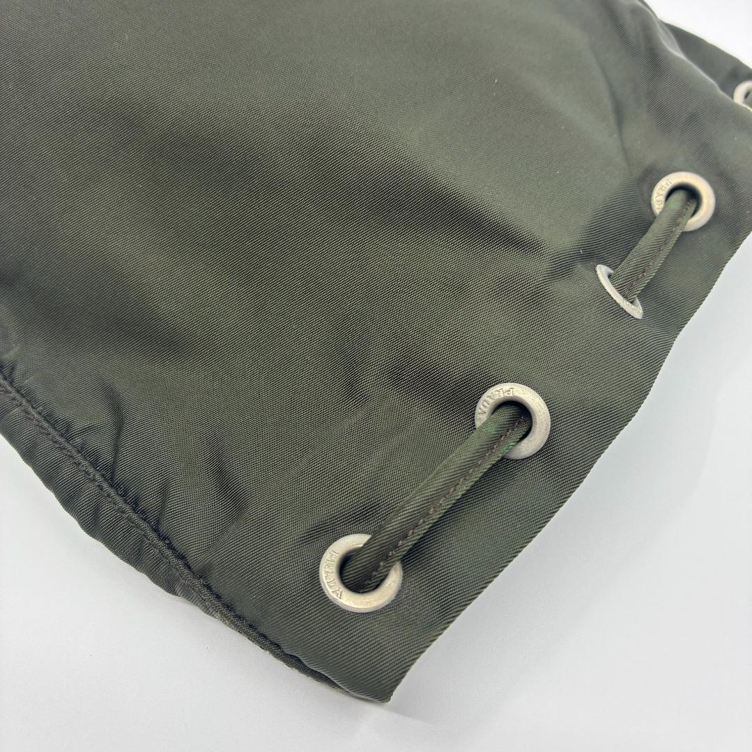 PRADA プラダ ナイロン カーキ 巾着ポーチ A1355A7