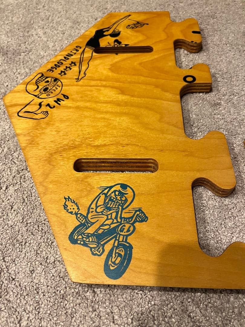 グラインドロッジ thearth grindlodge ざぁーす ヘキサテーブル