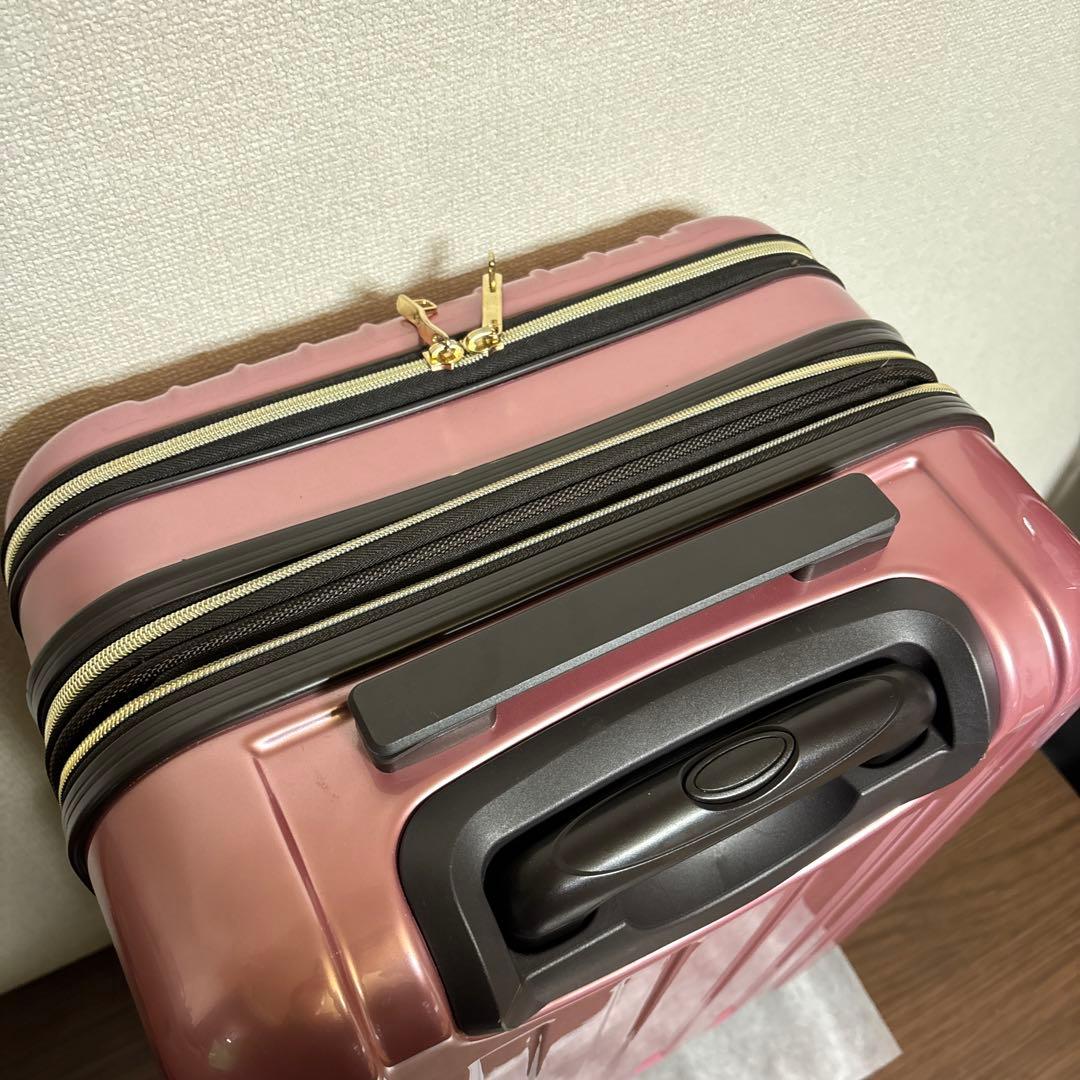 【良品】ムーミン　4輪　スーツケース　63L リトルミィ