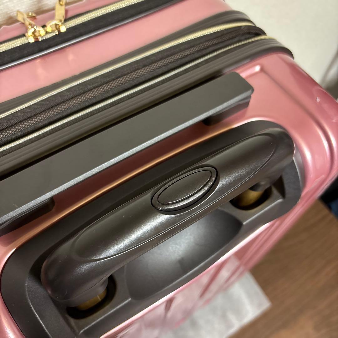 【良品】ムーミン　4輪　スーツケース　63L リトルミィ