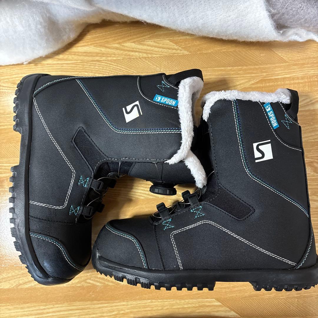 【SPOON】KID ダイヤル式スノーボードブーツ　ブラック×ブルー【25cm】