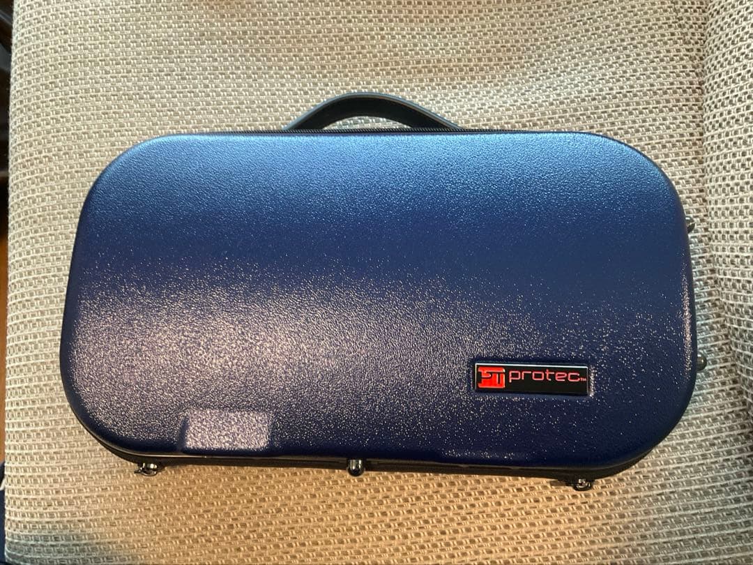 美品　Protec クラリネット コンパクトセミハードケース ネイビー