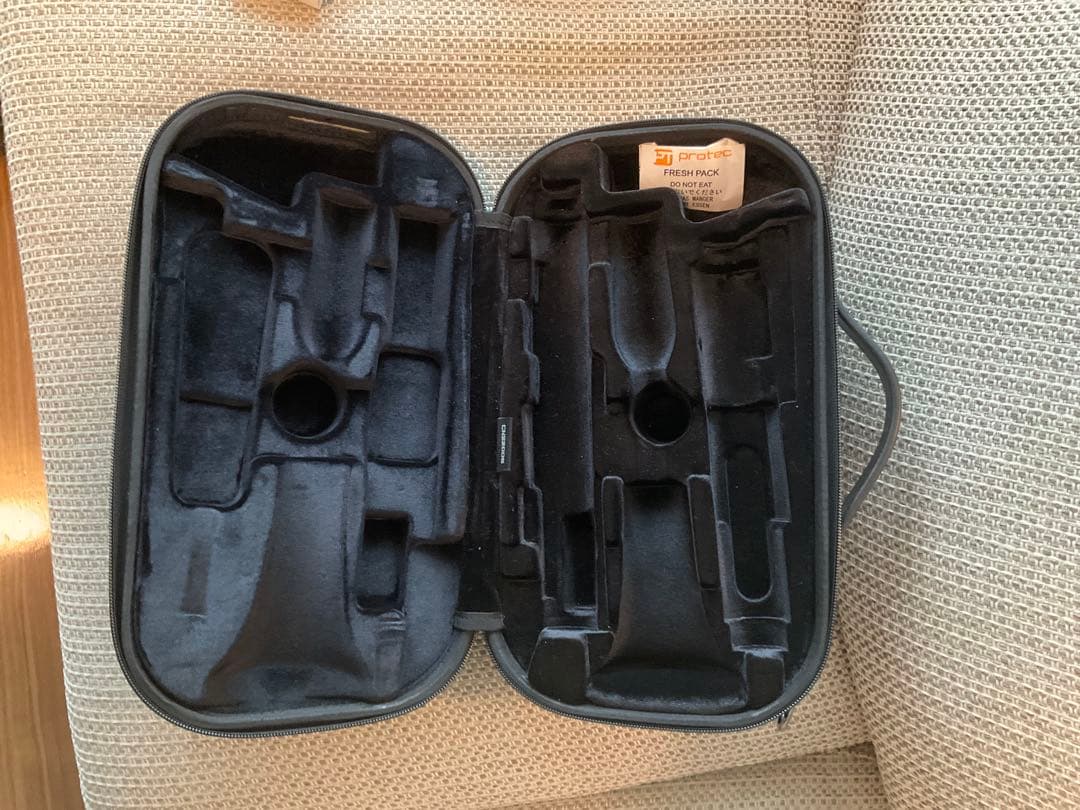 美品　Protec クラリネット コンパクトセミハードケース ネイビー