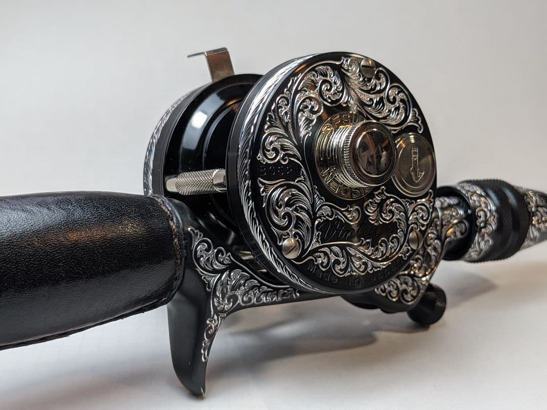 ISUZU REEL 彫金 Engraving グリップ別売