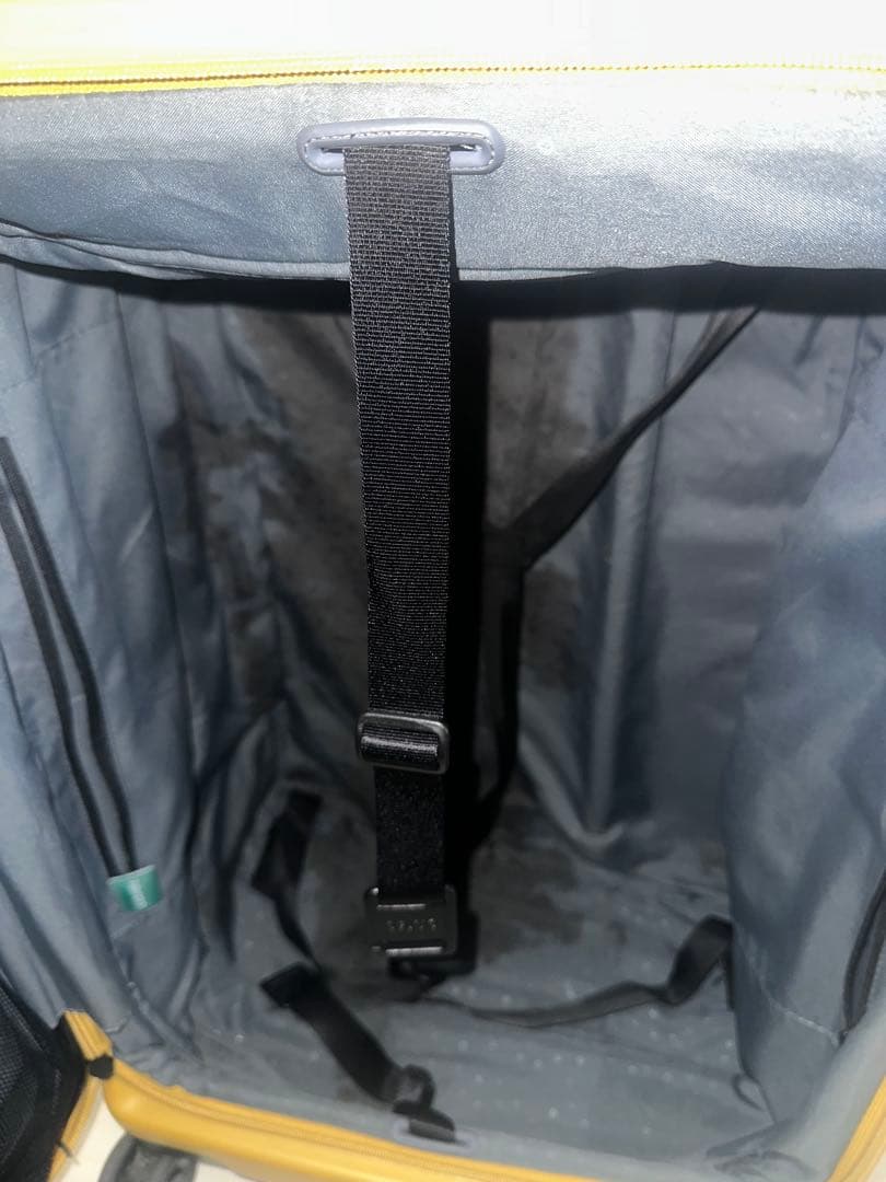 最終値下げ　LOJEL イエロー　キャリーケース　Mサイズ【傷あり】