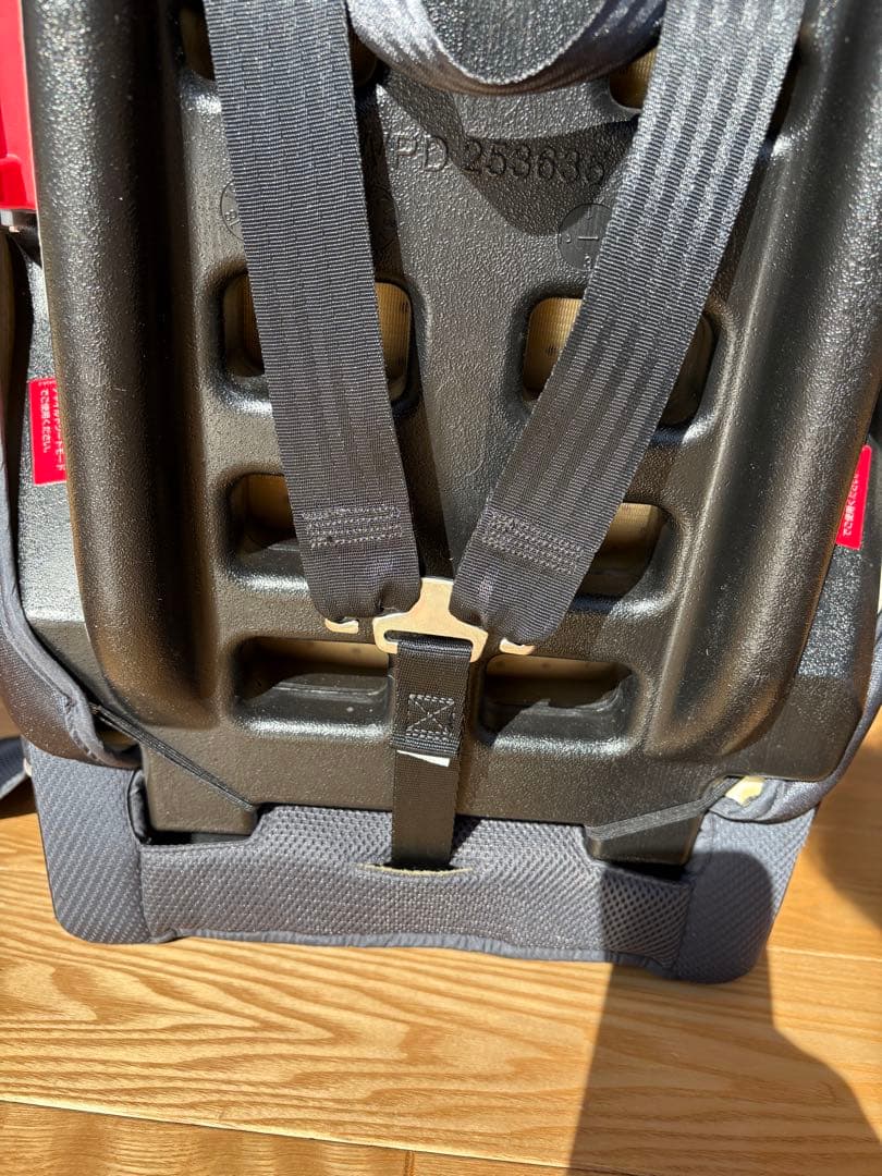 アップリカ　エアグルーヴ　チャイルドシート　ジュニアシート