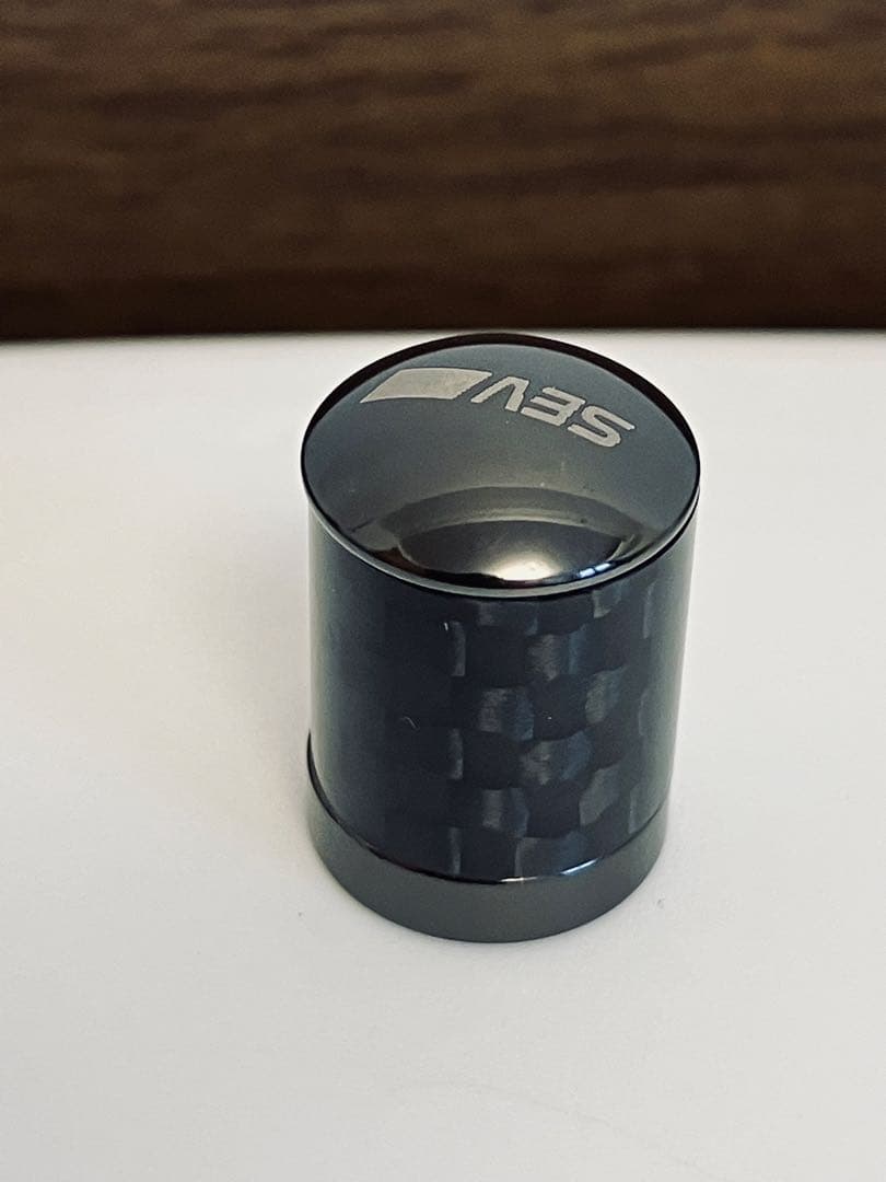 SEVエアバルブキャップ1個のみ