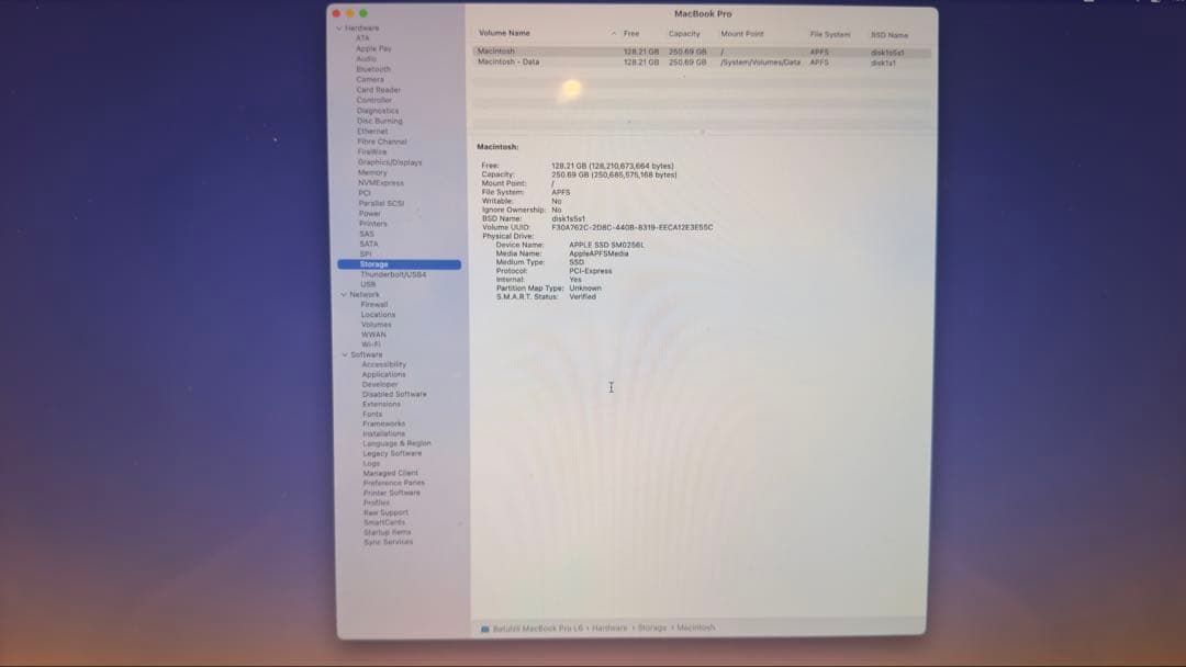 T*g様 A1706 15 inch 16GB/250GB MacBook Pr