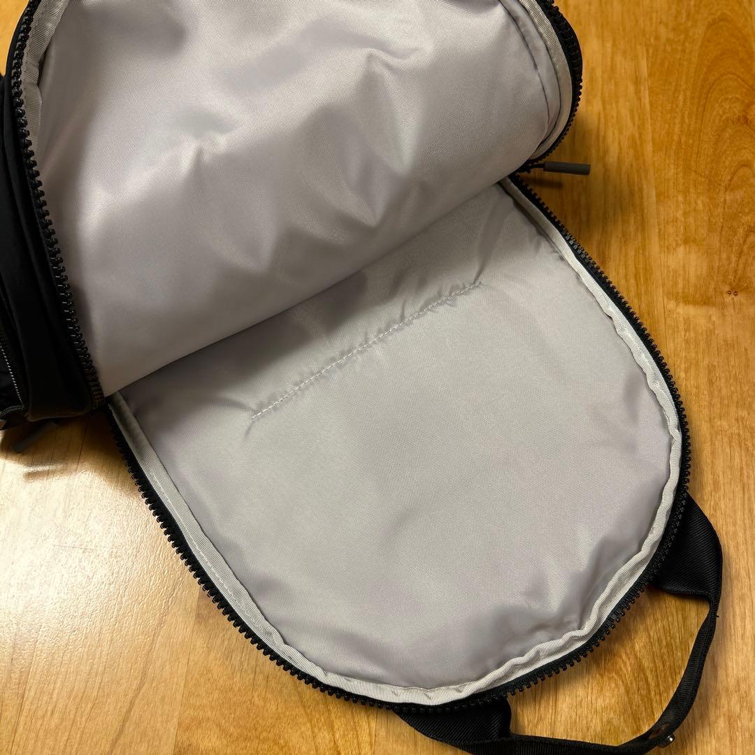 ノースフェイス　ネバーストップデイパック（レディース）リュック／デイパック