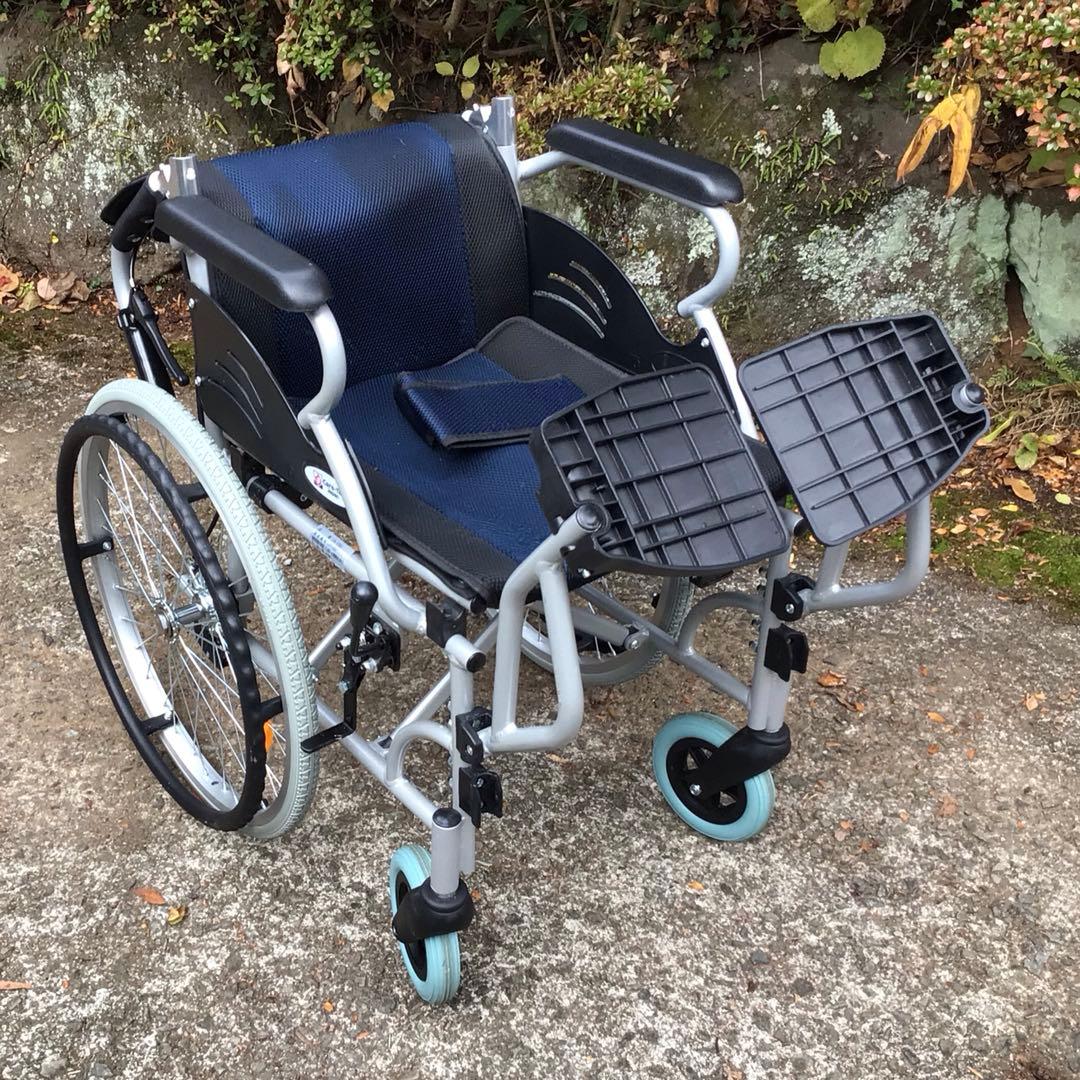 アルミ製自走用車椅子 ネイビー