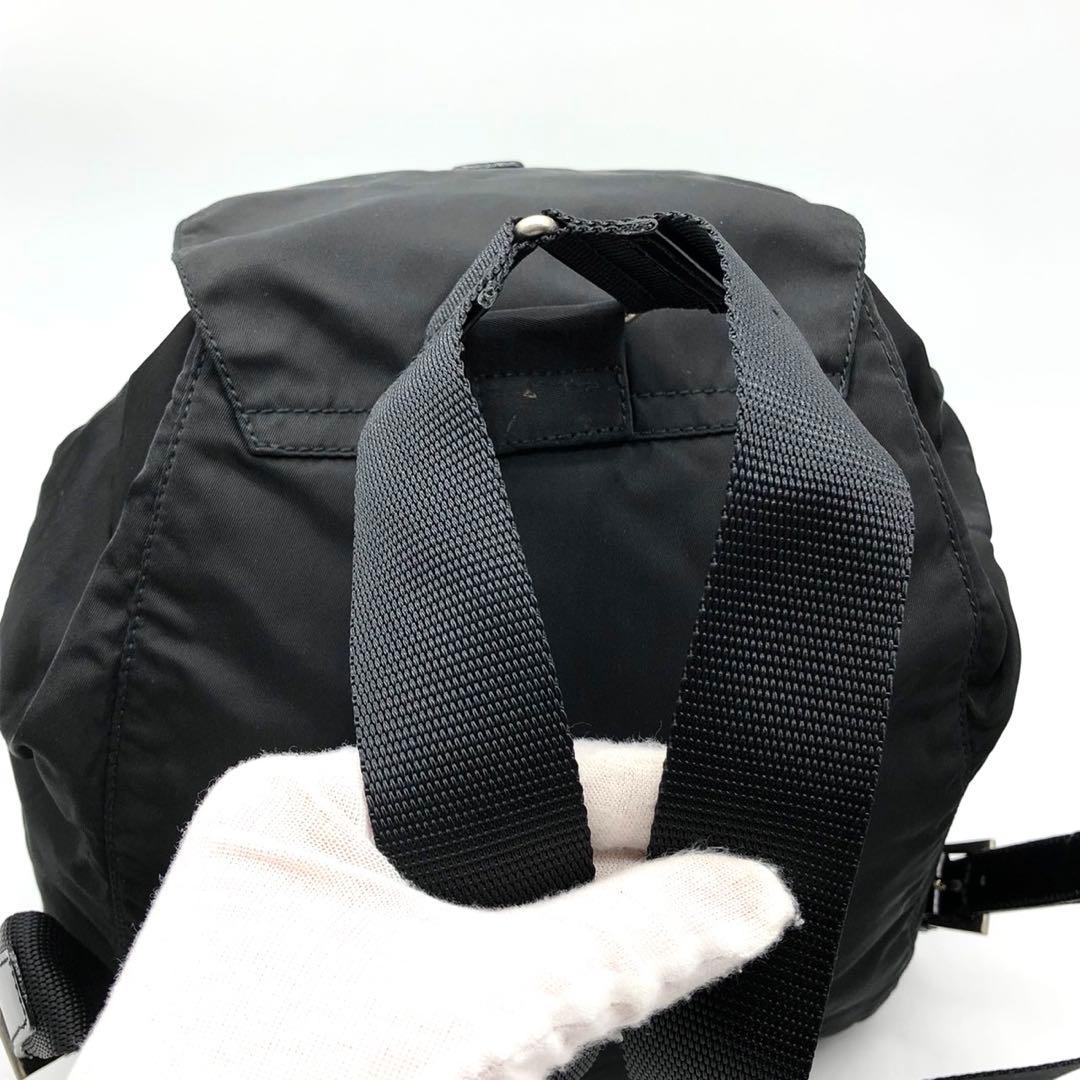 ✨美品✨プラダ リュック バックパック 三角ロゴプレート ナイロン レザー 黒