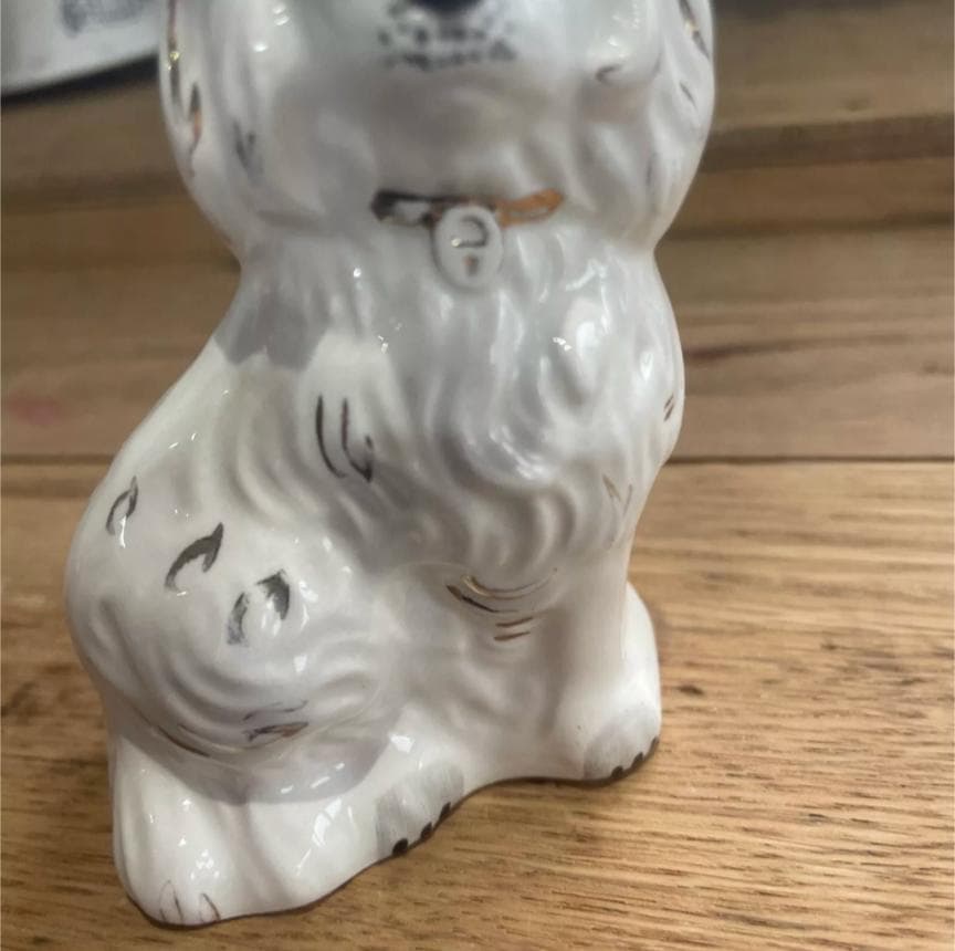 ★Chorocota★英国Beswickスタッフォードシャードッグ