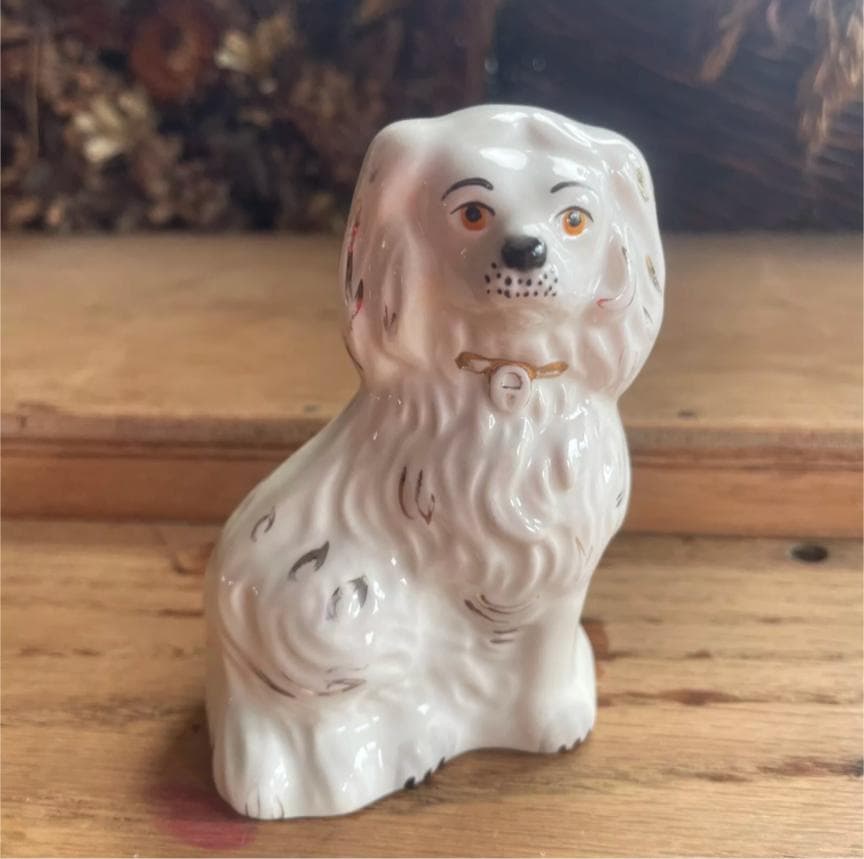 ★Chorocota★英国Beswickスタッフォードシャードッグ