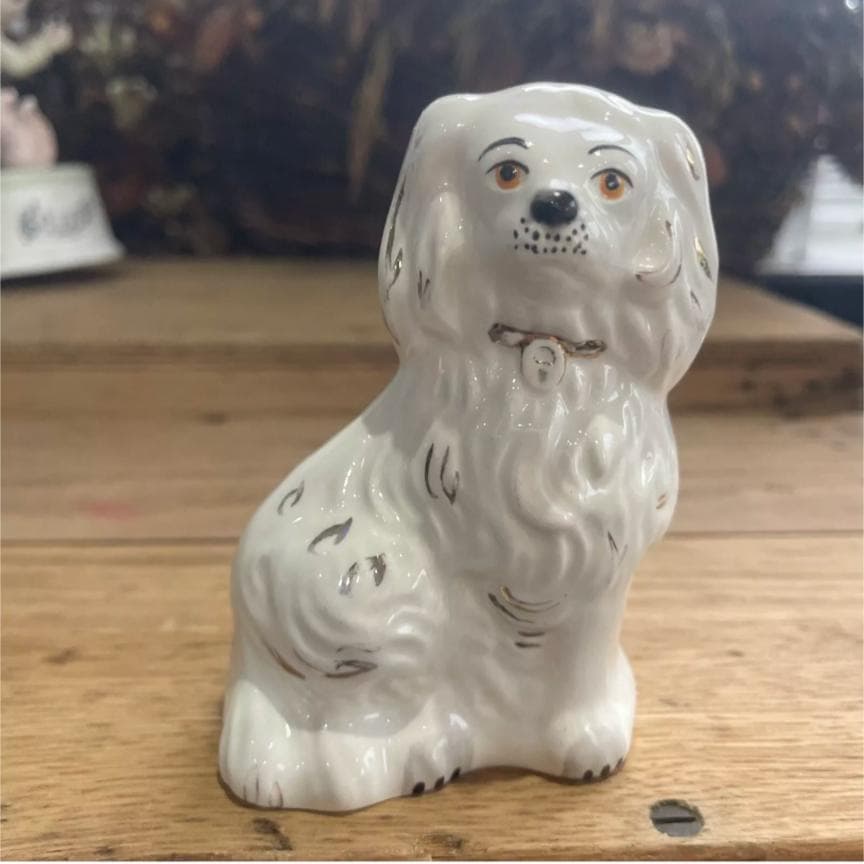 ★Chorocota★英国Beswickスタッフォードシャードッグ