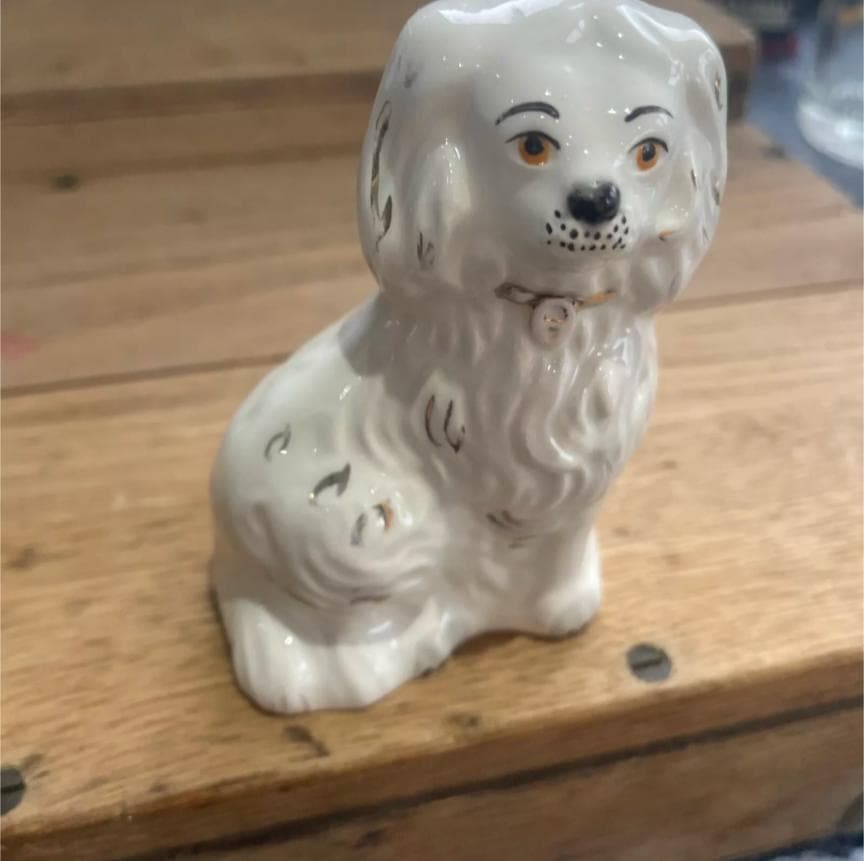 ★Chorocota★英国Beswickスタッフォードシャードッグ