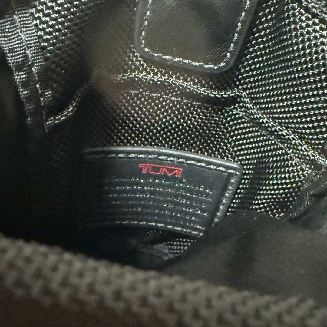 トゥミ TUMI スマホショルダーバッグ ポシェット