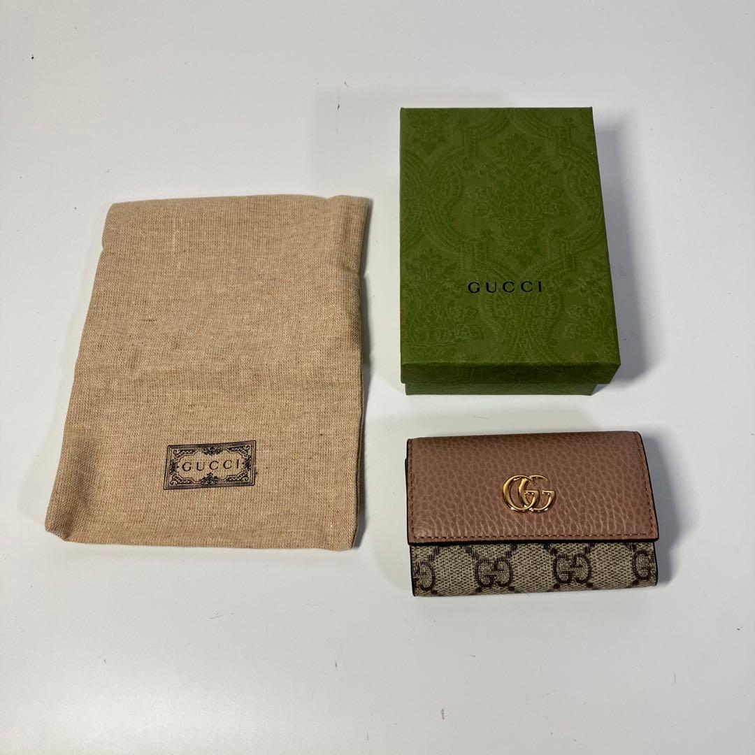 極美品　グッチGGマーモント ダスティピンク　キーケース
