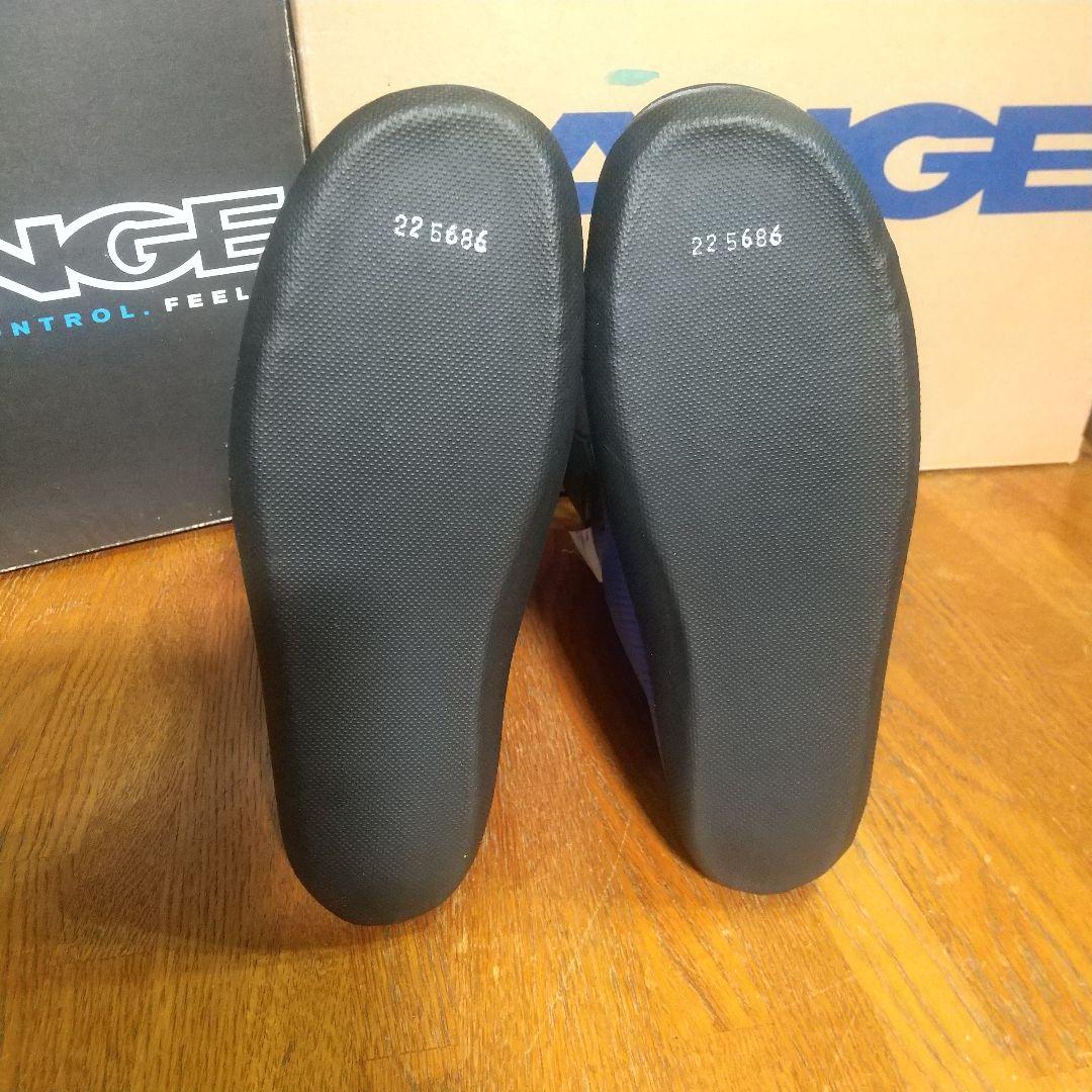 LANGE スキーブーツ 23.5cm RS70SC ラング