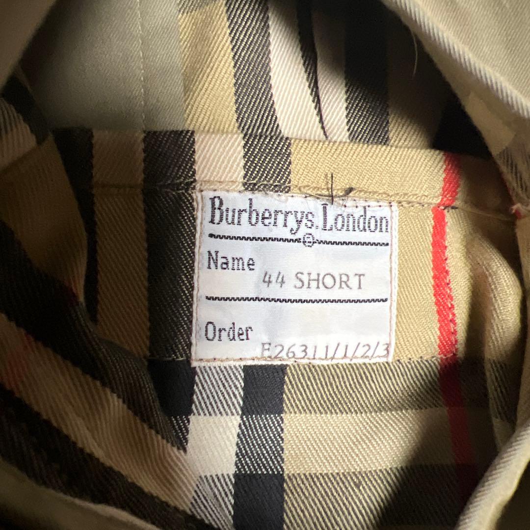 Burberry カーキ系 ステンカラーコート