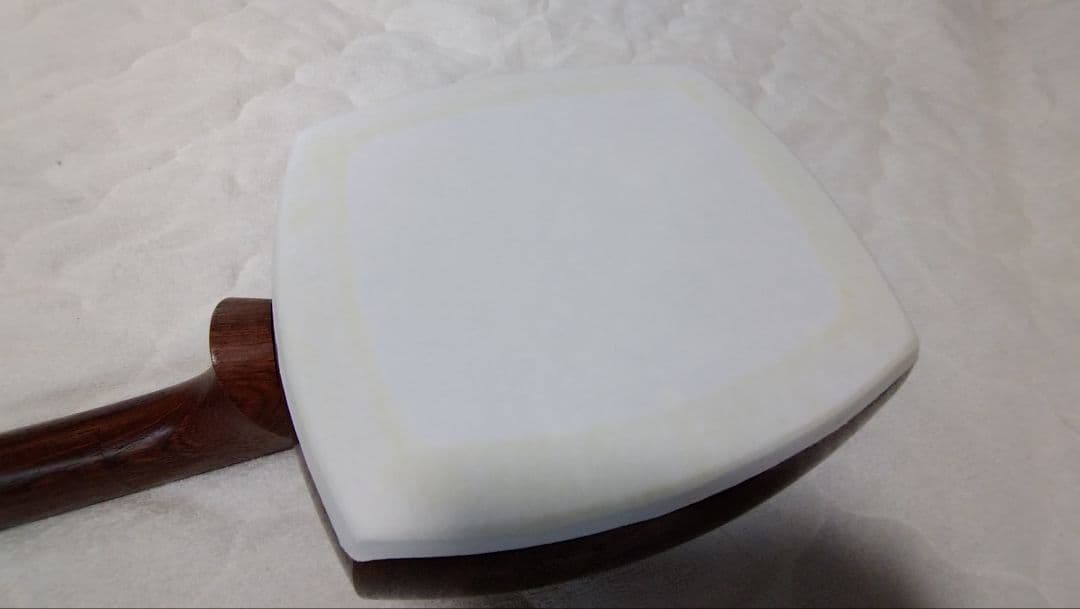 皮が割れない津軽三味線（破れなし、ケースつき、目利きの方に）