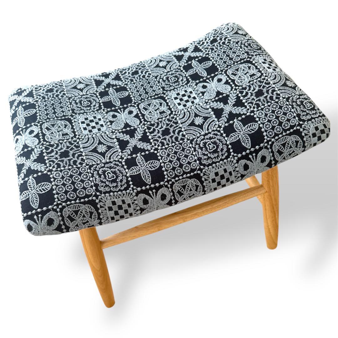 ミナペルホネン　生地使用　スツール オットマン　チェア　イス　椅子　インテリア