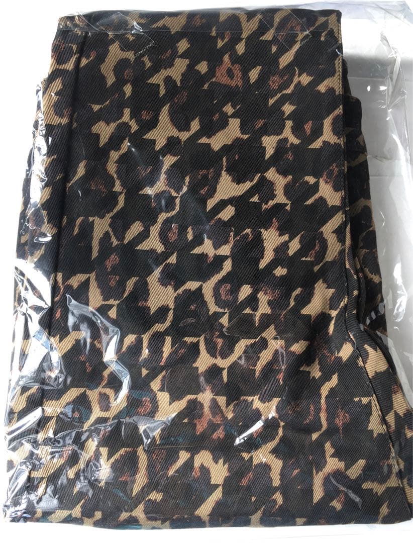 【PEARLY GATES】メンズ レオパード柄ハイパワーストレッチロングパンツ