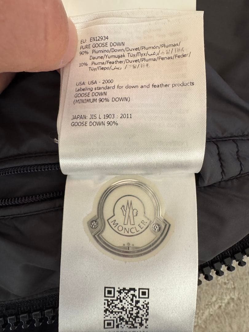 *Rio* MONCLER モンクレール モンジュネーブル 1