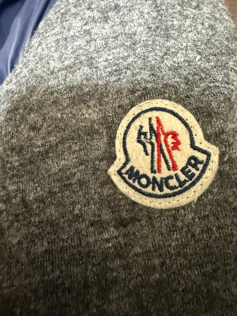 モンクレール　フード付きネイビーグレー ダウンジャケット　ジャンク