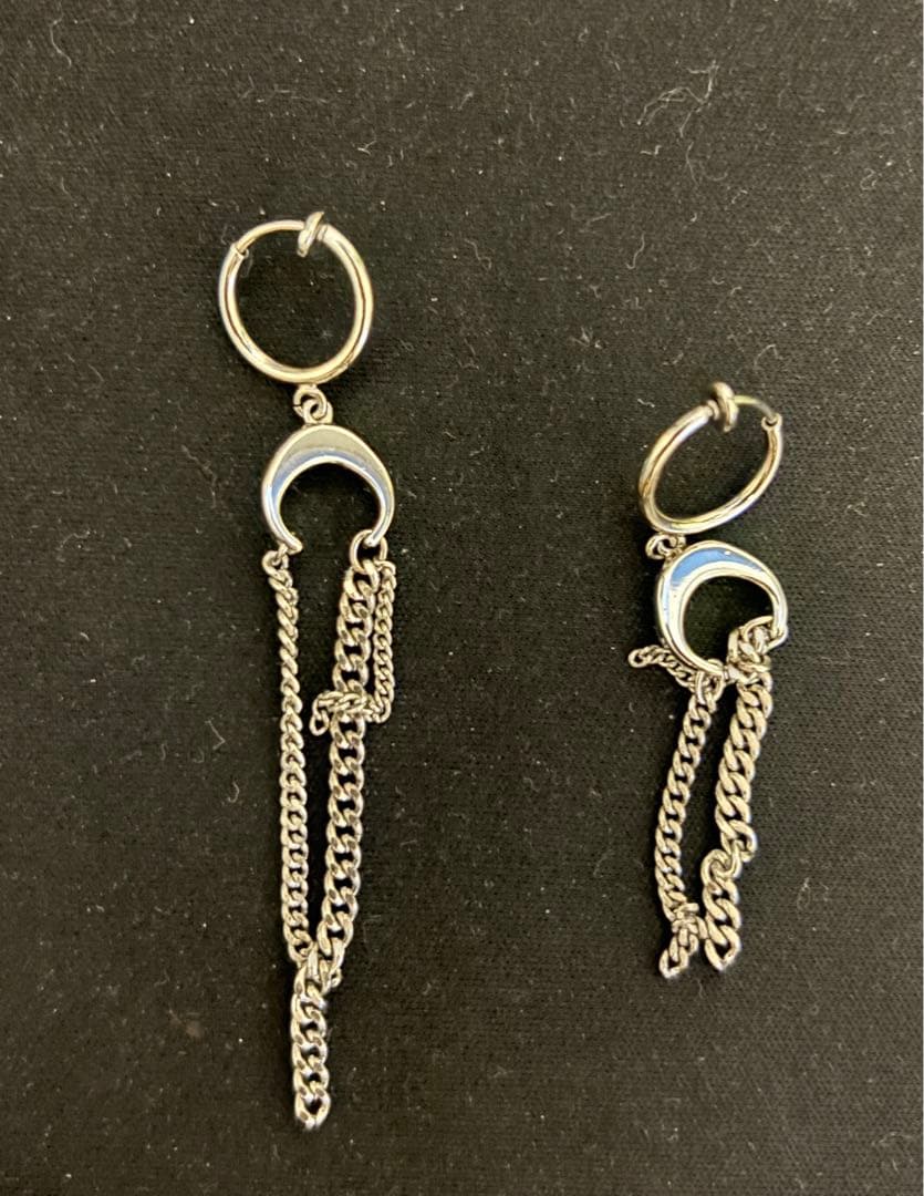 仮面ライダーガヴ ラキア ヴラム ラーゲ9 イヤリング - メルカリ