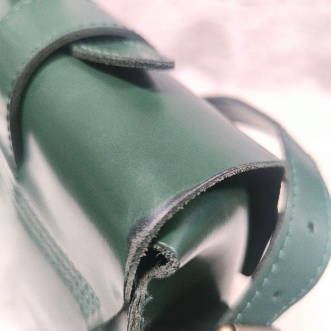 【虚々様】ドクターマーチン　サッチェルバッグ　15インチ　グリーン