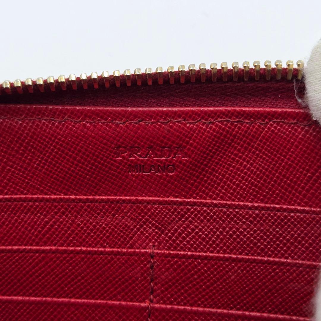 【美品】PRADA プラダ　長財布　ブラック　チェリー　ジッピー　ラウンド
