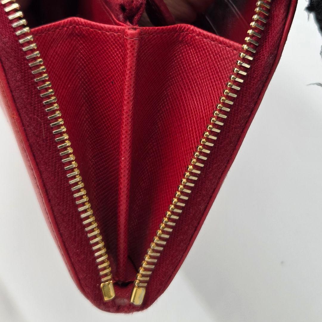 【美品】PRADA プラダ　長財布　ブラック　チェリー　ジッピー　ラウンド