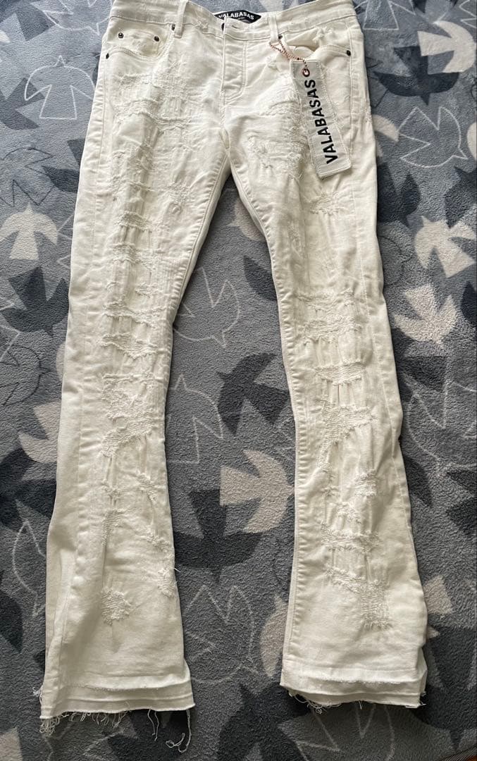 VALABASAS ホワイトブーツカットデニム ファッション メンズ パンツ